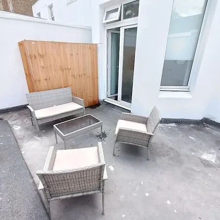 Charming And Cosy 1 Bed Apartment With Terrace In Prime South Kensington Location Londres Extérieur photo